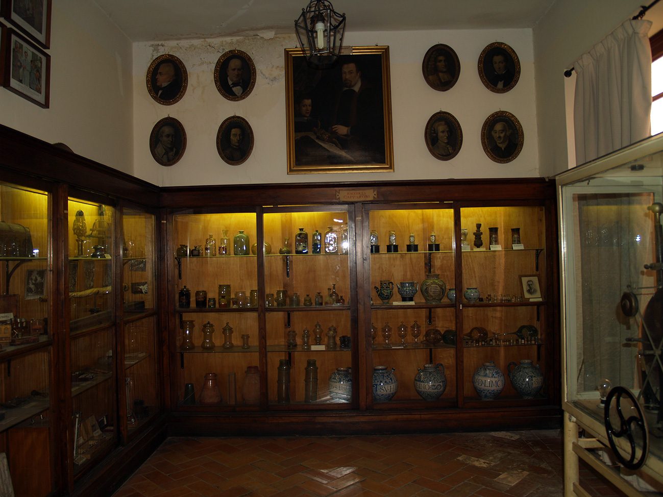 Museo%20Storico%20Nazionale%20dell%27Arte%20Sanitaria%2C%20Roma%20%2810%29%281%29.jpg